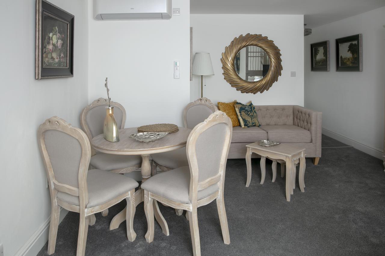 River Court Apartments Lets Cambridge-i reptér Kültér fotó