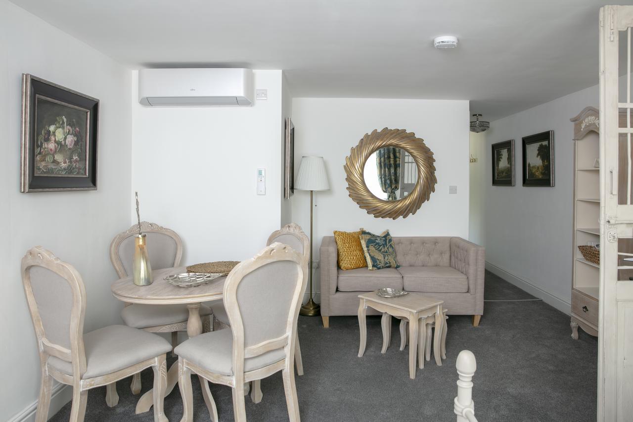 River Court Apartments Lets Cambridge-i reptér Kültér fotó